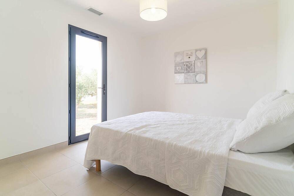 3 bedroom amazing home in Bellegarde in Bellegarde, Nimes region