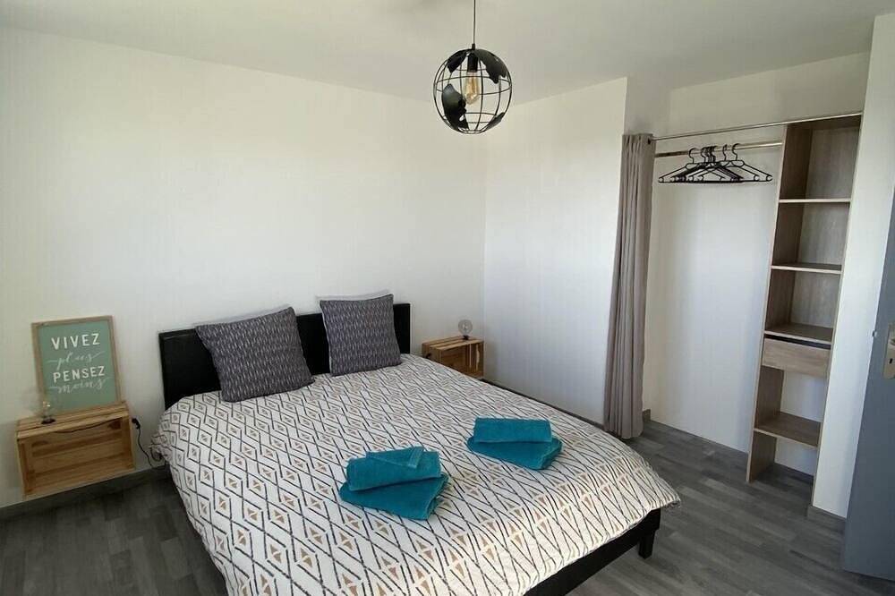 Maison Neuve à 250 mètres de la plage in Telgruc-sur-Mer, Iroise