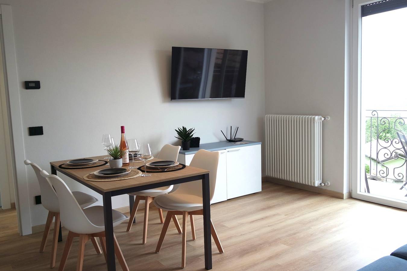 Geheel appartement, Vakantieappartement voor 4 personen met uitzicht op het meer in Someraro, Comune di Stresa