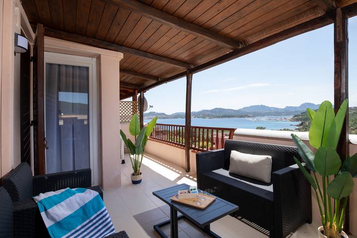 Ganze Wohnung, Harenae Beach Gateaway in Portisco, Olbia