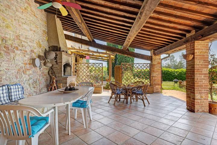 Casa vacanza per 4 persone, con Giardino a San Gimignano