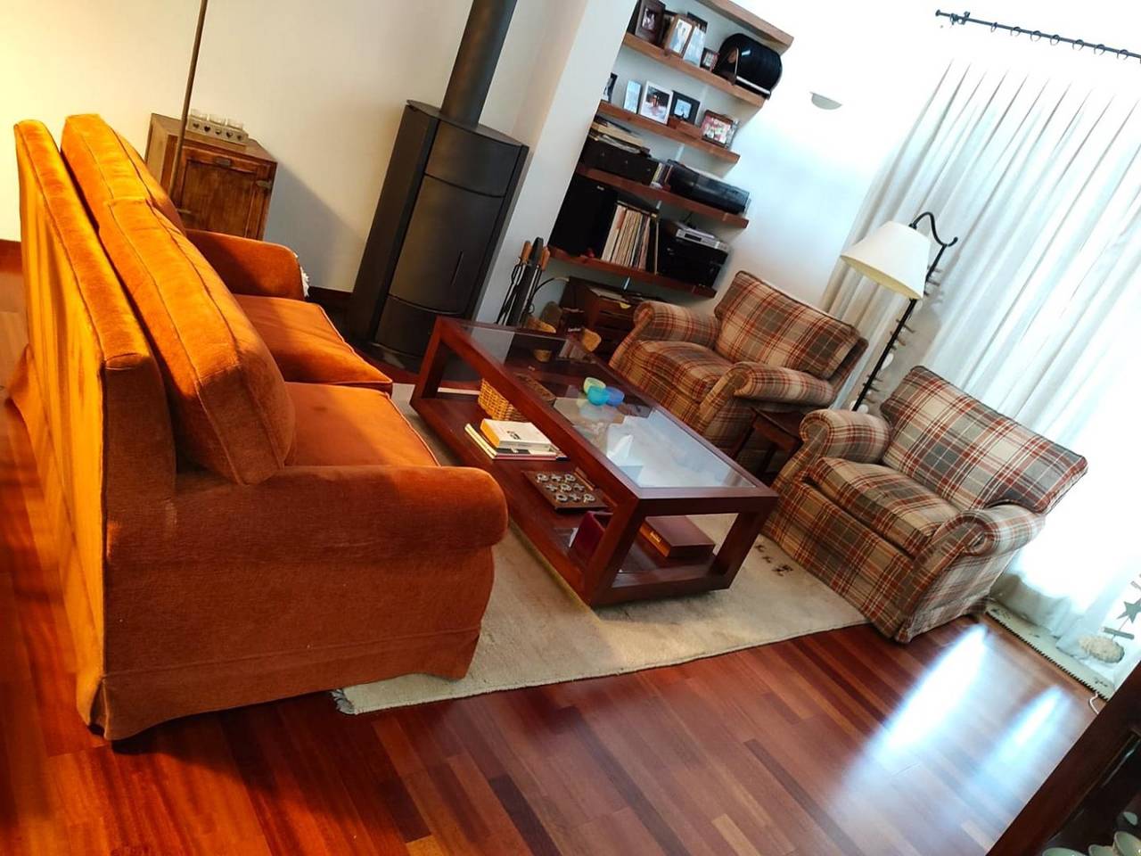 Apartamento vacacional entero, Dúplex 3 hab. Piscina, Pádel, Chimenea, Billar y Vistas in Angoustrine-Villeneuve-des-Escaldes, Parque Natural Regional de los Pirineos Catalanes