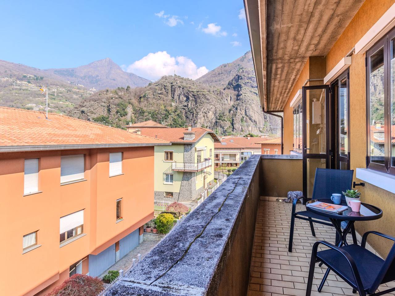 Geheel appartement, Como Lake Blu & Green in Dervio, Westelijke Orobie-Alpen