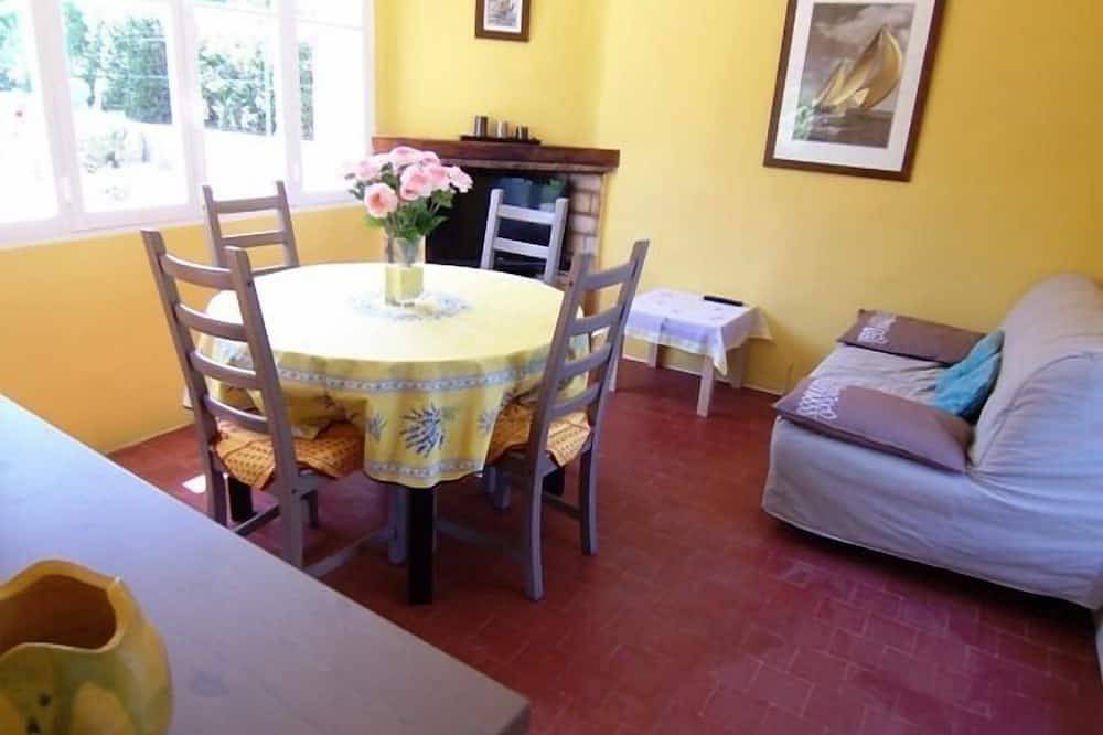 Huur 300 m Flayosc Centrum, Provence Huis, Niets Alleen Voor U, 2000m Land in Flayosc, Draguignan en omgeving
