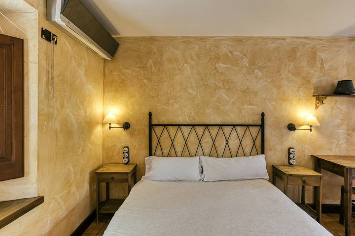 Chambre d’hôte pour 4 personnes, avec jardin et bassin pour enfant, animaux acceptés en Espagne - 2