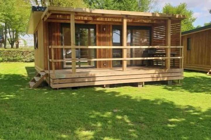 Gîte pour 6 personnes, avec Terrasse à Le Guerno