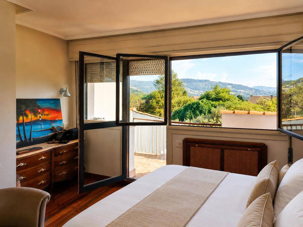 Villa Isabel by Vintage Villas in Gijón, Costa Verde