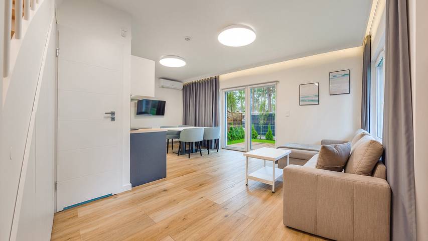 Ferienwohnung für 6 Personen, mit Terrasse und Garten
