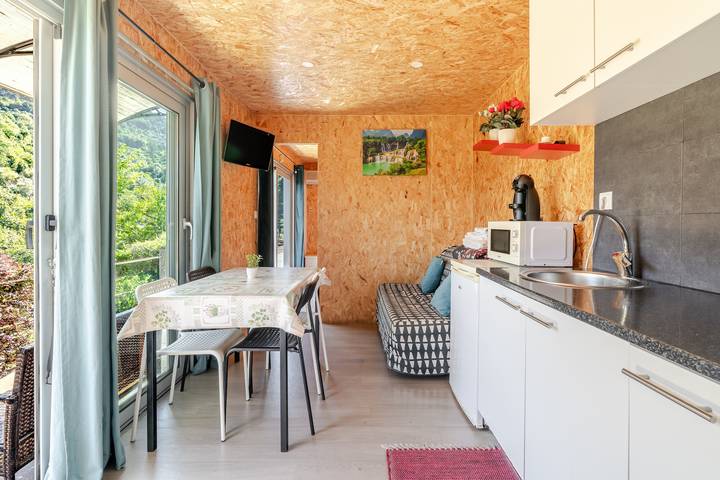 Bungalow 'Quintinha Da Aldida' with Mountain View, Wi-Fi and Air Conditioning in Ventosa (Gerês), Ventosa e Cova