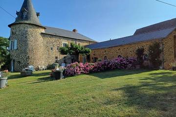 Location de vacances pour 2 personnes, avec jardin à Ahuillé