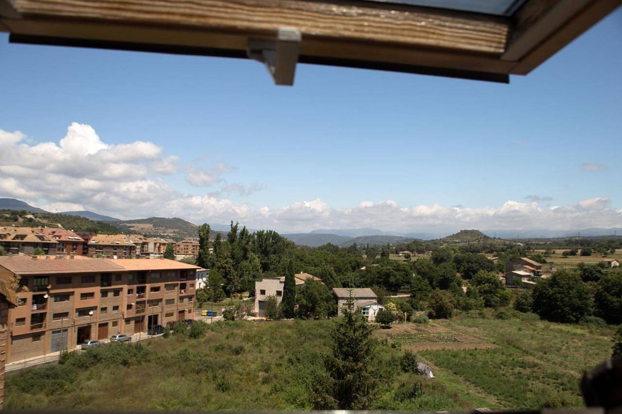 Apartamento entero, Two-Bedroom Apartment in Graus, Pirineo Aragonés