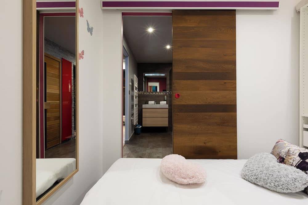 Ganze Wohnung, Gites Spa Strasbourg Appartement le 14 jacuzzi sauna privé, Gite le 14 in Furdenheim, Region Straßburg
