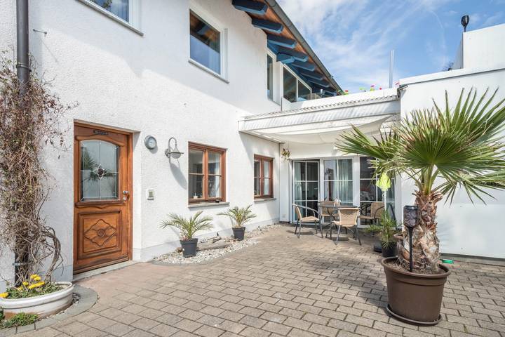 Ferienwohnung für 6 Personen, mit Garten