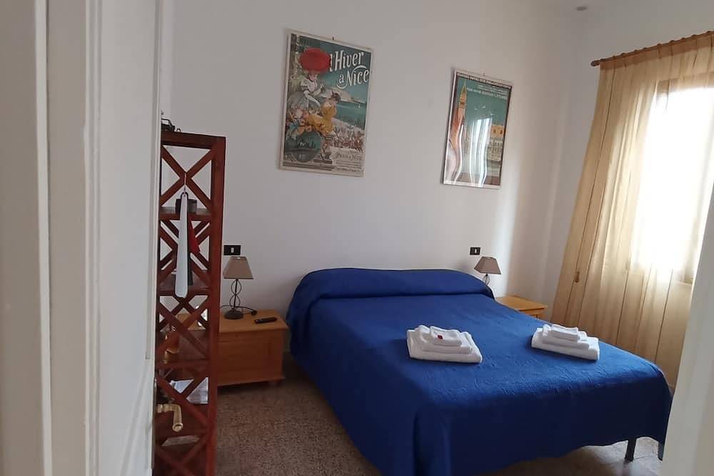 Ganze Wohnung, Milva's terrace in Castellammare del Golfo, Trapani Provinz