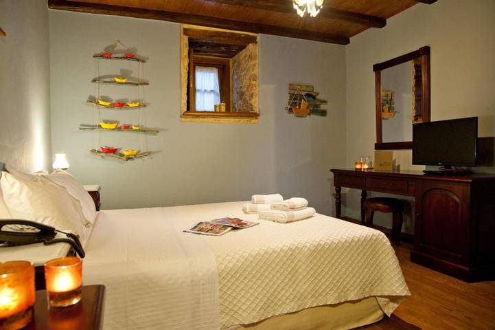 Hôtel pour 2 personnes, avec jardin et sauna, animaux acceptés dans Leonidion - 3