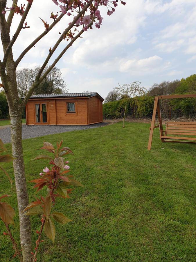 Holiday rental for 2 people, with Terrace and Garden as well as View in County Cavan