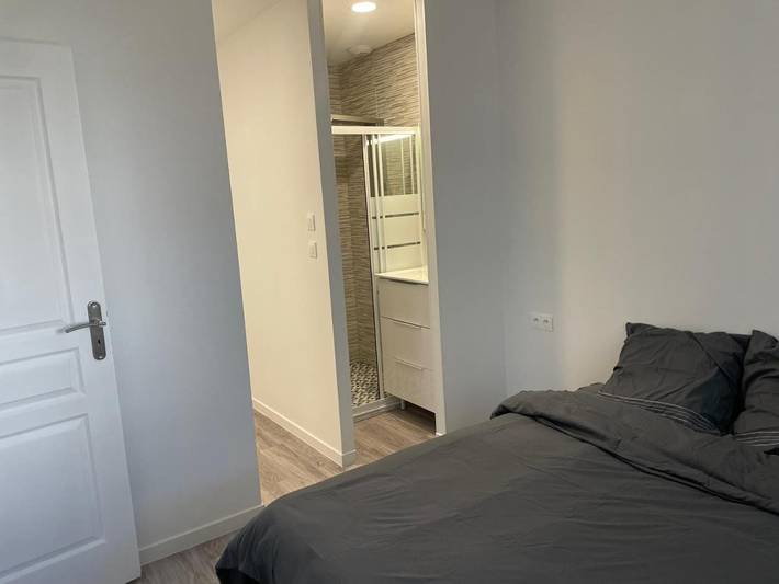 Location de vacances pour 6 personnes, avec terrasse et jardin à Latresne - 2