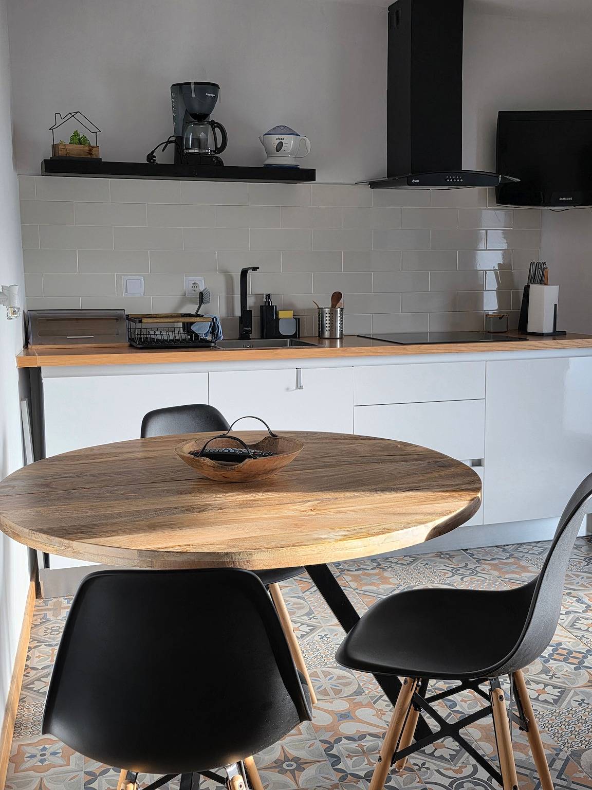 A casinha - by Marketignite in Beira Interior Norte, Barreira