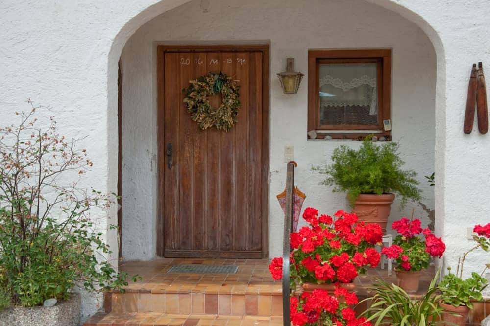 Single room I - Guesthouse Zibert in Rottach-Egern, Bavarian Alps