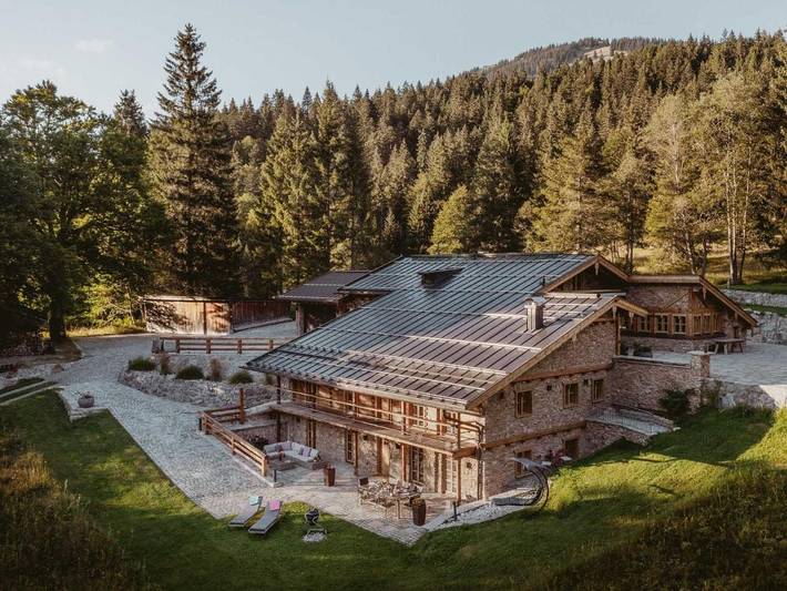Vakantiewoning voor 8 personen, with Balkon and Terras as well as Tuin and Uitzicht in Rottach-Egern
