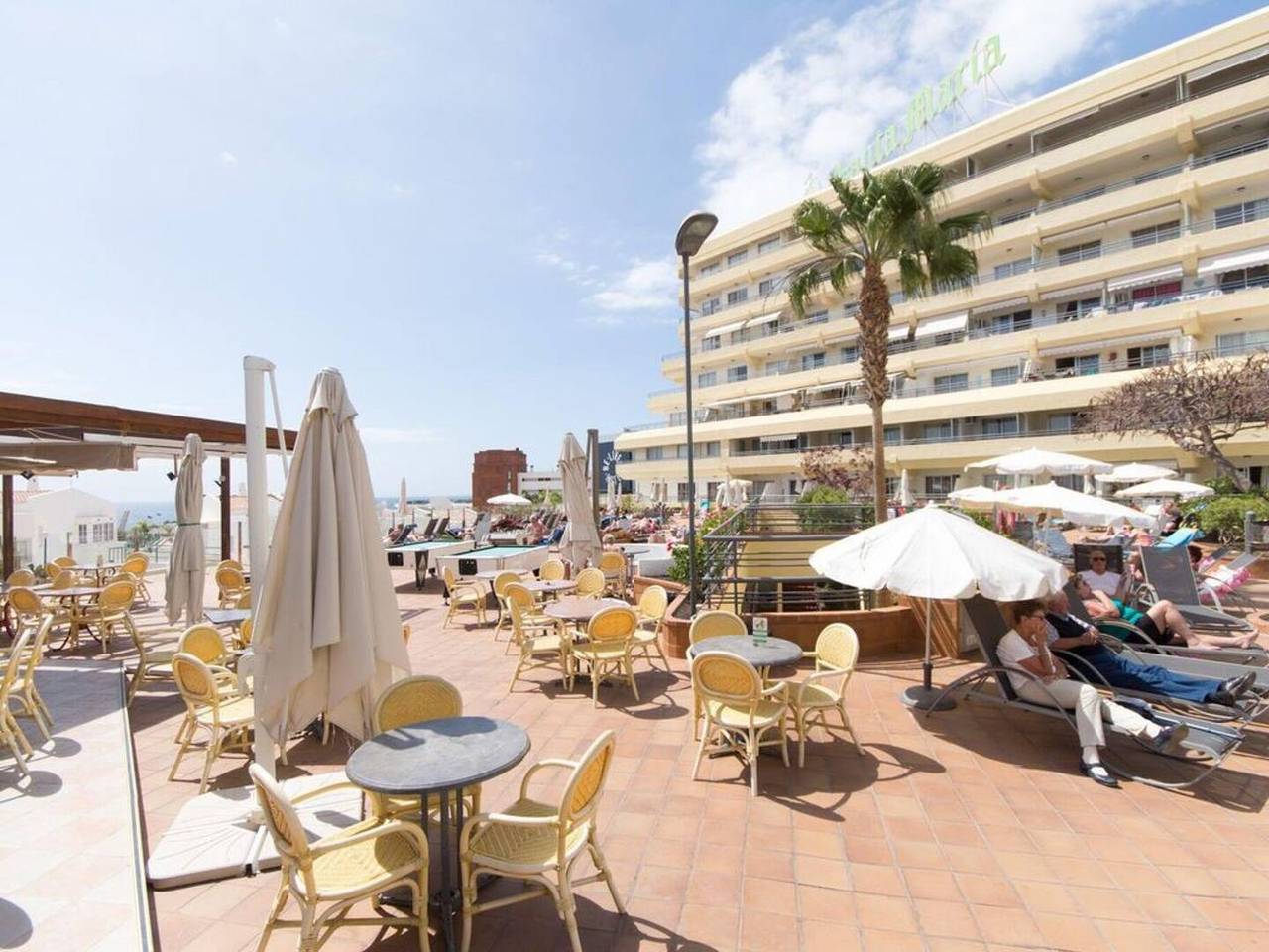 Entire apartment, Santa Maria 133 - Studio in Playa Puerto Colón, Adeje