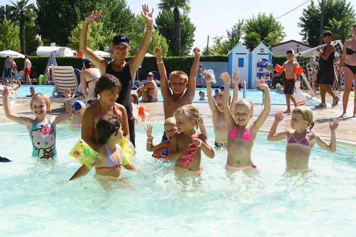 Mobilehome Camping Butterfly **** in Lido ai Pioppi, Peschiera del Garda