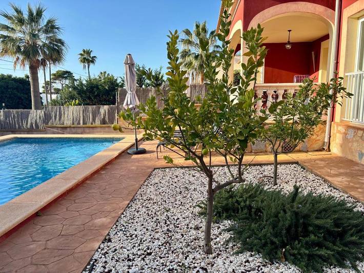 Ferienhaus für 8 Personen, mit Balkon und Terrasse sowie Garten und Pool in Cala Pi - 4