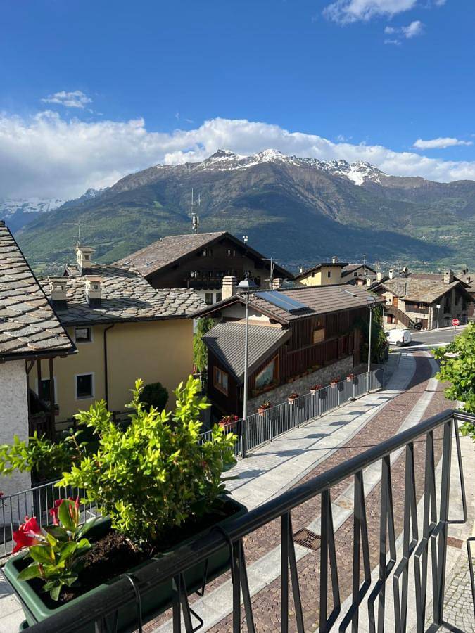 Gîte pour 3 personnes, avec balcon et vue dans Charvensod