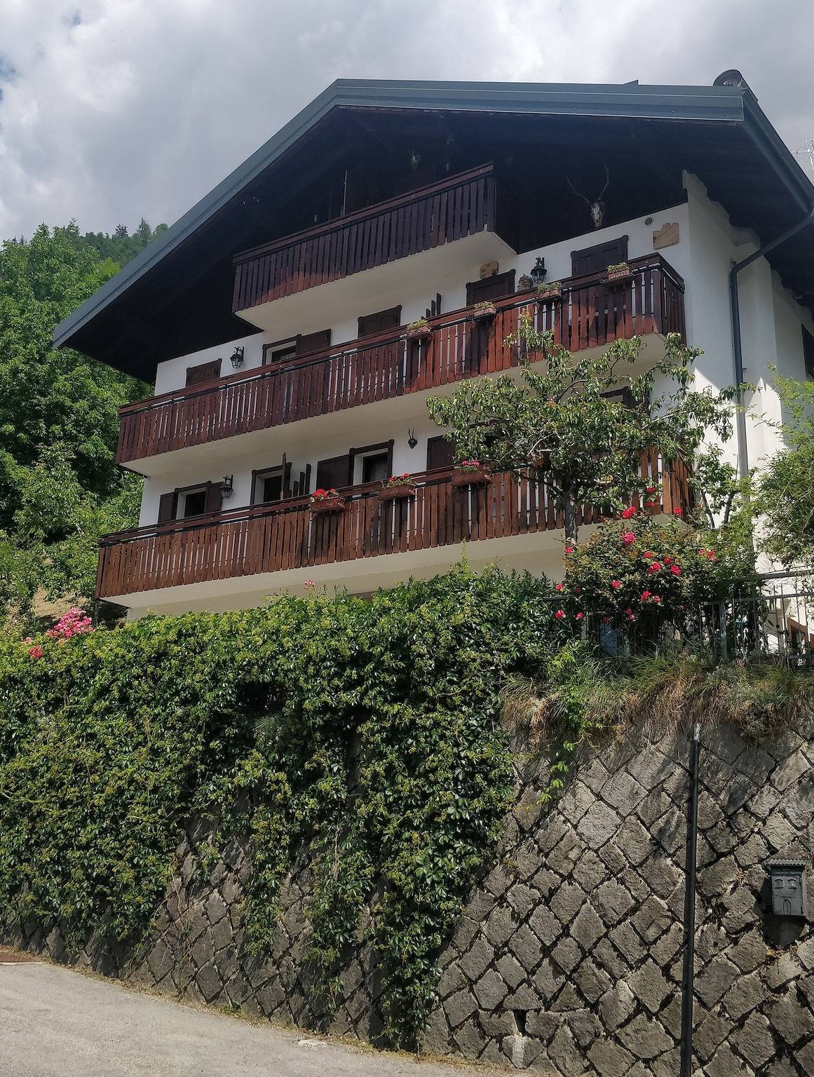 Ganze Wohnung, Ferienwohnung 'La Casa Dei Cervi - Mansarda' mit Bergblick, Balkon und Wi-Fi in Vodo di Cadore, Östliche Dolomiten