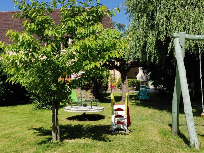 Location de vacances pour 6 personnes, avec terrasse et jardin à Limeuil - 4