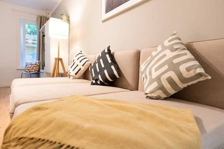 Ganze Wohnung, Hamburg City Apartment for 5 in Hamburg Rotherbaum, Hamburg