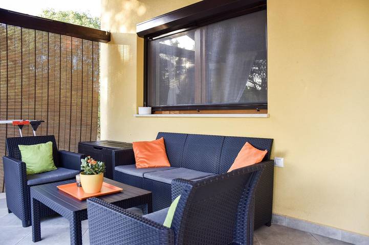 Ferienhaus für 6 Personen, mit Terrasse und Garten, kinderfreundlich in Rovinj - 2