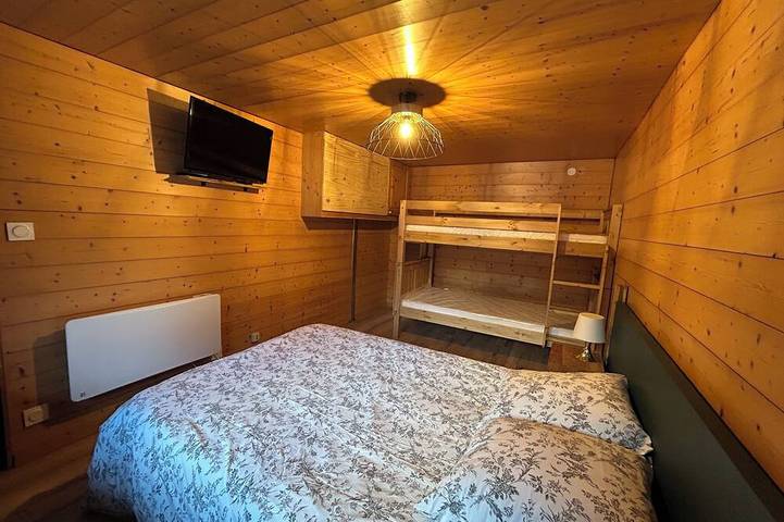 Gîte pour 4 personnes à Les Clefs - 2
