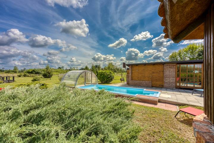 Dom dla 6 osób, z basen i sauna oraz taras, zwierzęta dozwolone w Karlovac