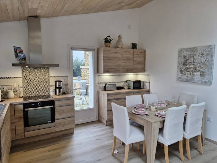 Gîte pour 6 personnes, avec jardin ainsi que piscine et terrasse, animaux acceptés à Vienne (France) - 3