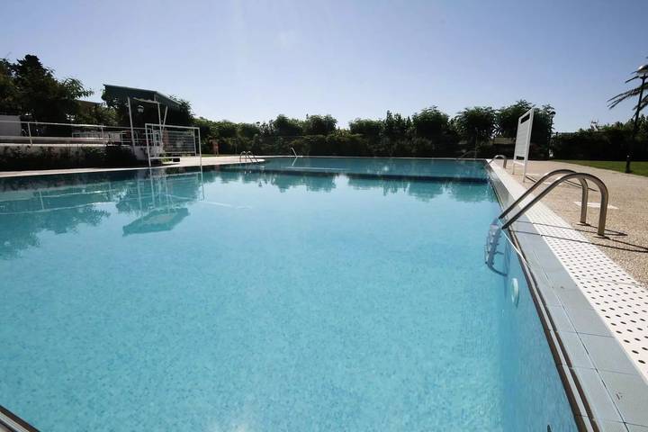 Wohnwagen für 3 Personen, mit Terrasse und Pool in Montroig Bahia - 4