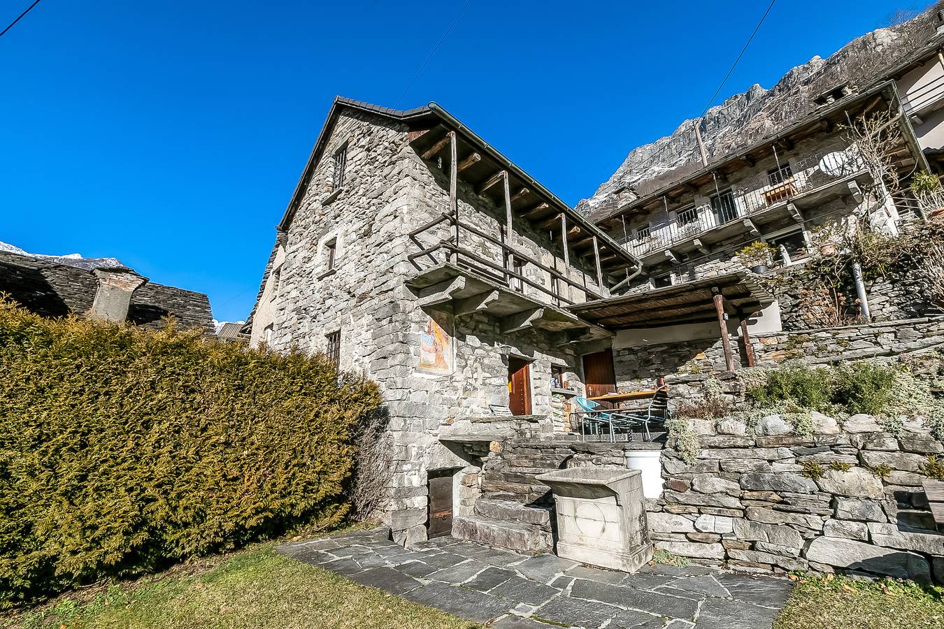 Rustico Over The Bridge Verzasca 2 in Lavertezzo, Tessiner Alpen