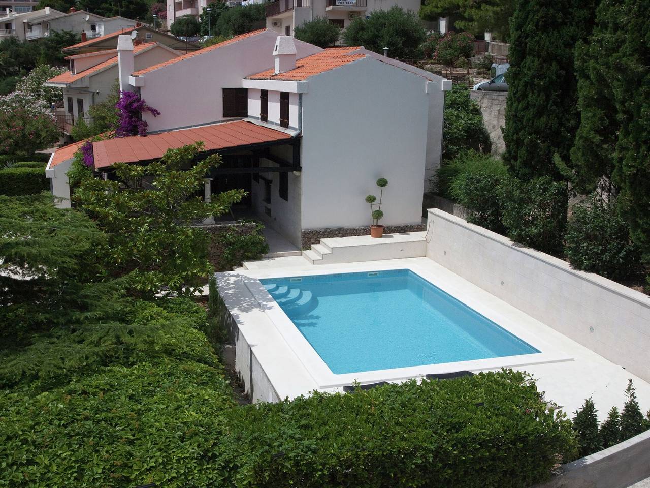 Charmante Villa mit privatem Schwimmbad in Dalmatien in Baska Voda, Makarska Riviera