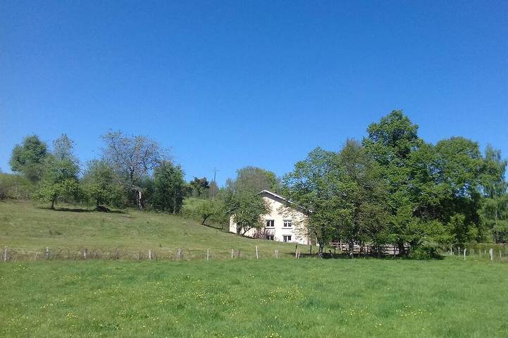 Gîte pour 8 personnes, avec jardin et balcon