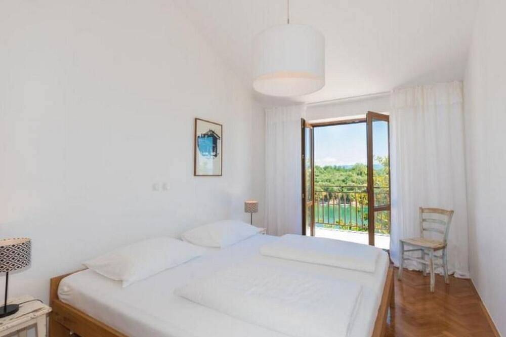 Villa Paula in Raša, Oostkust Istrië