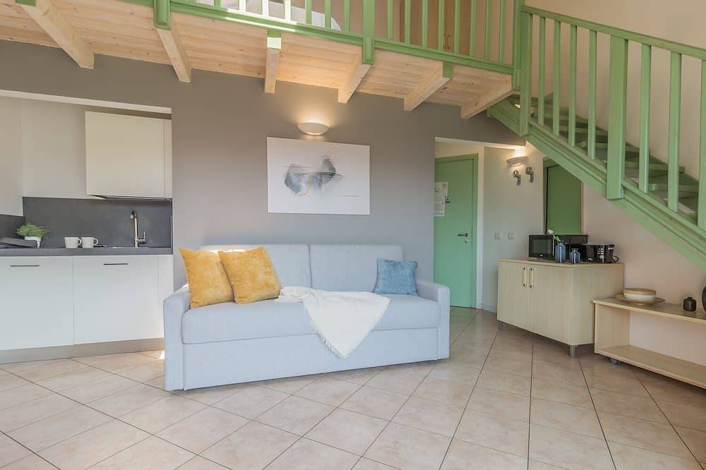 Appartamento intero, Monolocale con soppalco Brezza del lario by Varenna Holidays in Dervio, Alpi Orobie Occidentali