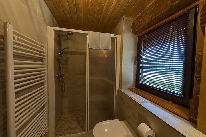 Ferienhaus für 3 Personen, mit Terrasse und Garten in Groß Nemerow - 4