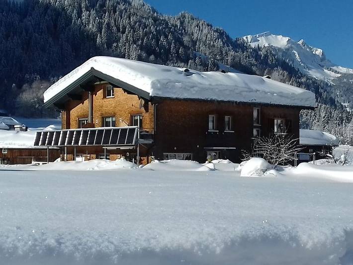 Location de vacances pour 10 personnes, avec Balcon à Schoppernau