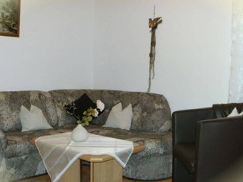 Apartment in Waldn für 7 mit Aussicht Von Belvilla in Prackenbach, Ostbayern