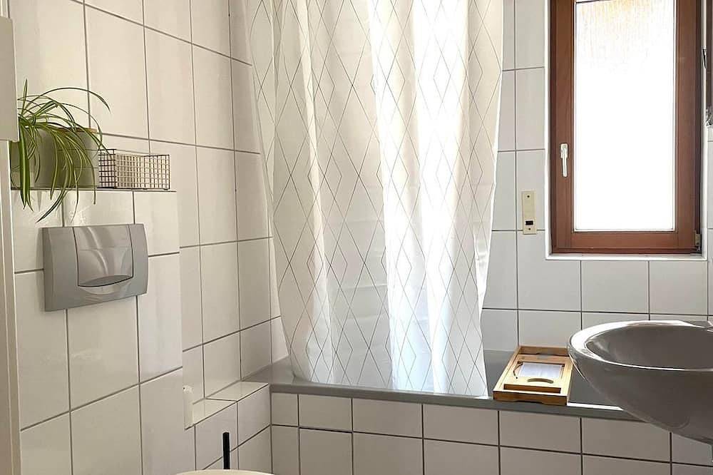 Ganze Wohnung, Ferienwohnung Otter 22 - Appartement/Fewo, Dusche, Wc, 1 Schlafraum in Oberotterbach, Südliche Weinstraße