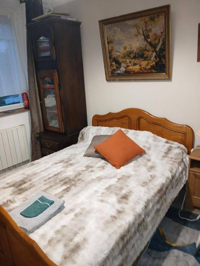 Gîte pour 2 personnes, avec terrasse à Gorron