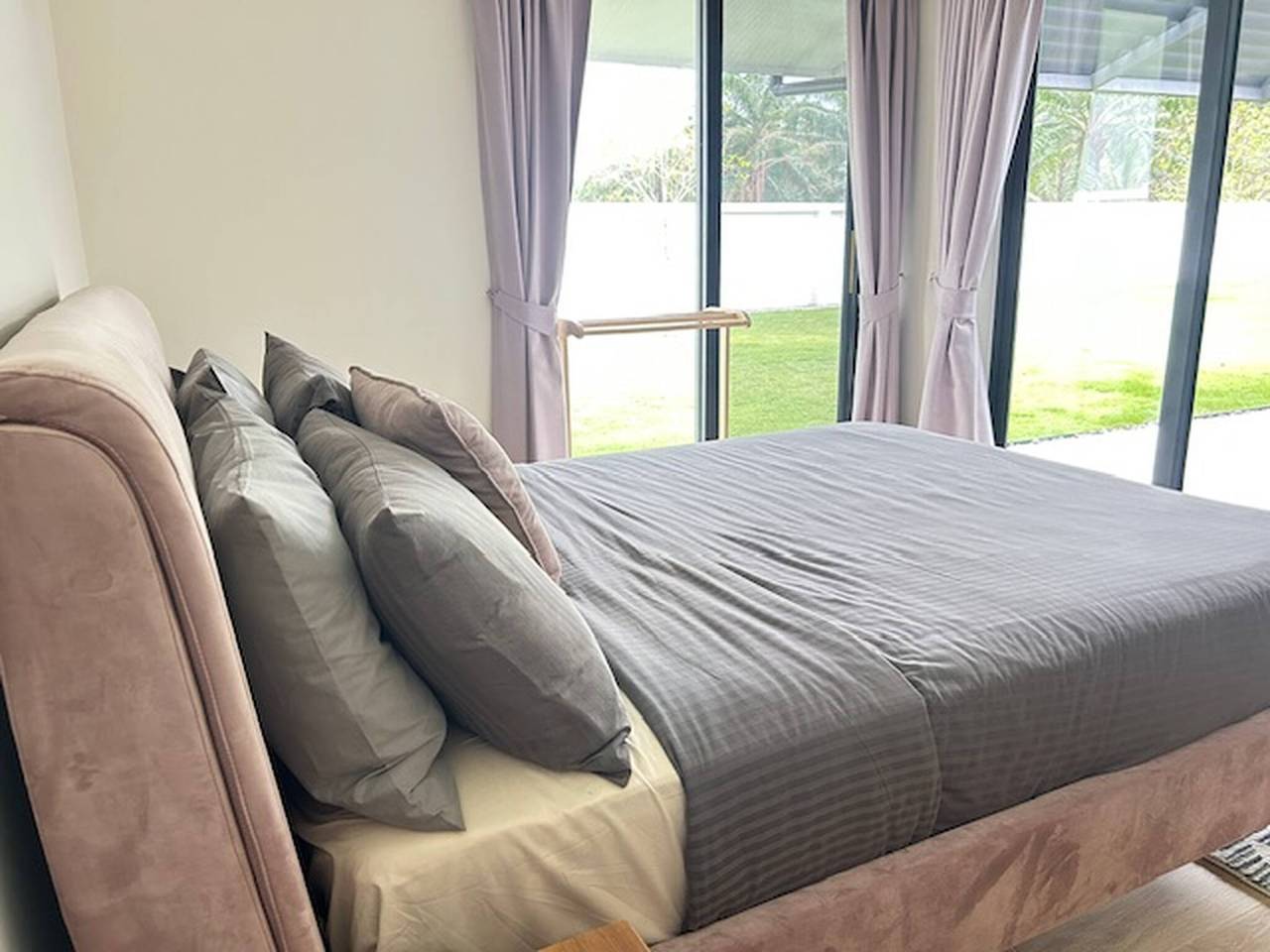 Luxuriöse Übernachtung mit Frühstück in einer einzigartigen Villa in Hua Hin, Prachuap Khiri Khan