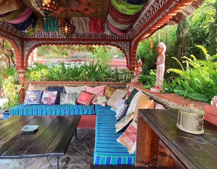 Casa rural 'Maravilloso Jardin Oriental' con vistas a la montaña, Wi-Fi y aire acondicionado in Santa Cruz del Retamar, Provincia de Toledo