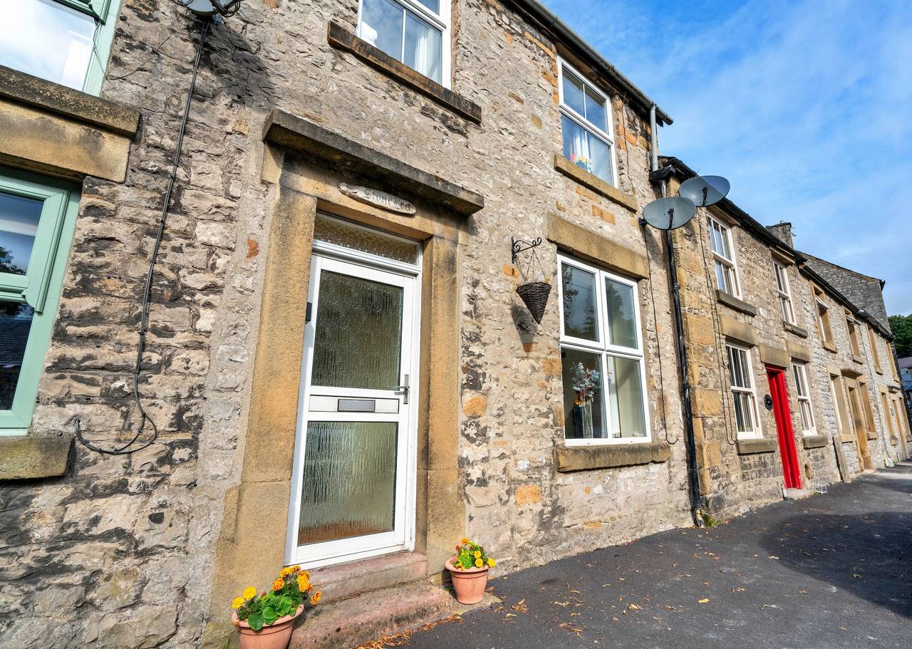 Stonelea in Tideswell, Derbyshire