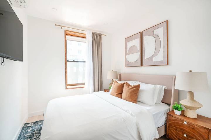 Apartment for 3 people, kid friendly in New York City